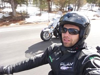 Adam Badziak podczas jazdy