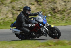 Ducati Monster S4R wyscigowy