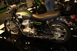 Kawasaki W800 2011
