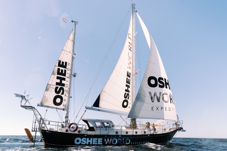 OSHEE World Expedition z