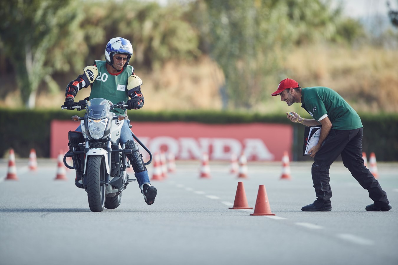 Zaawansowany kurs motocyklowy Instytut Bezpieczenstwa Hondy z