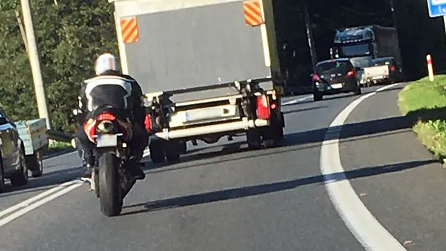 gitd fotoradar motocyklista 02 z