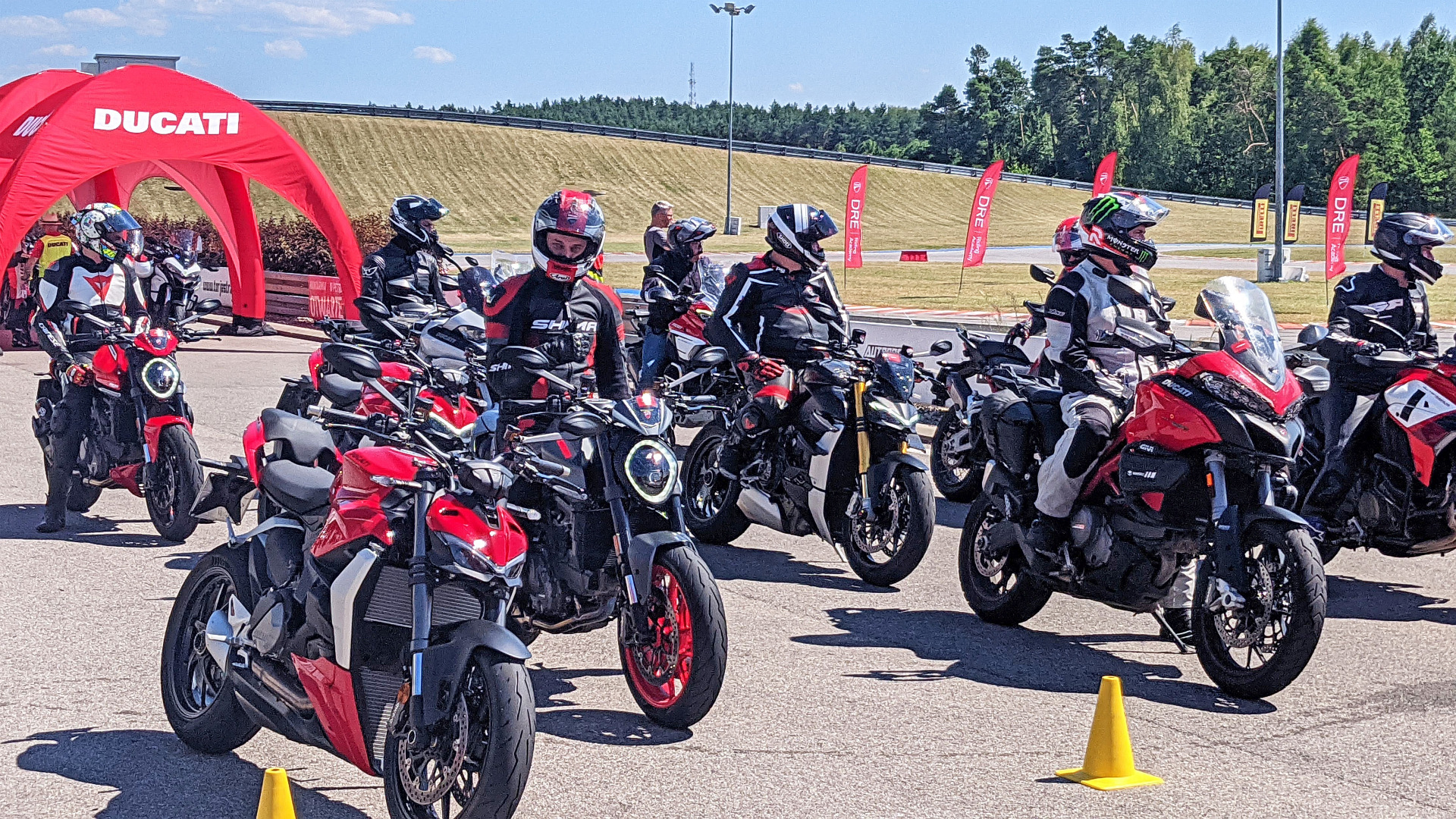 Ducati Riding Experience Level 2 Autodrom Jastrzab z