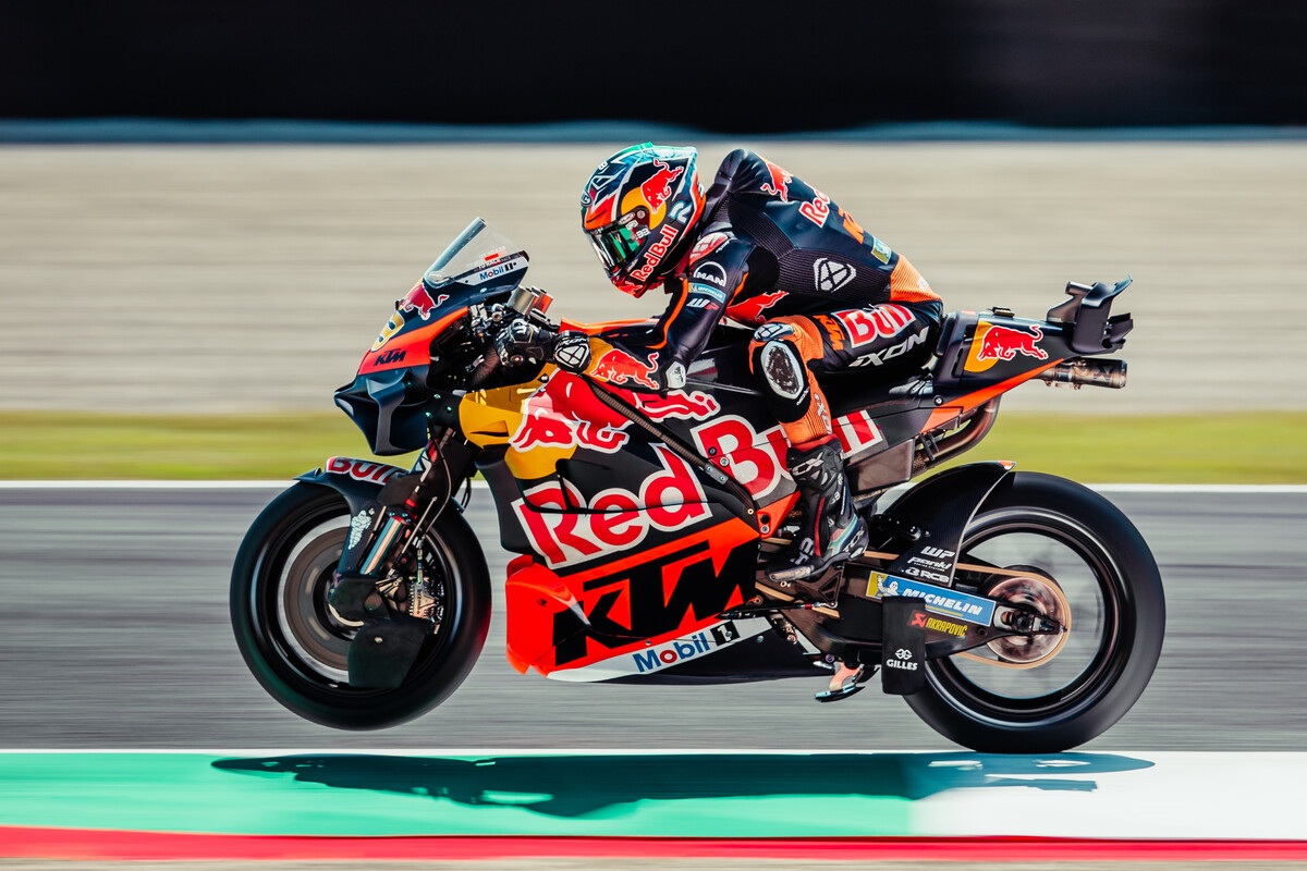 Brad Binder KTM MotoGP 2024 Italy Saturday z