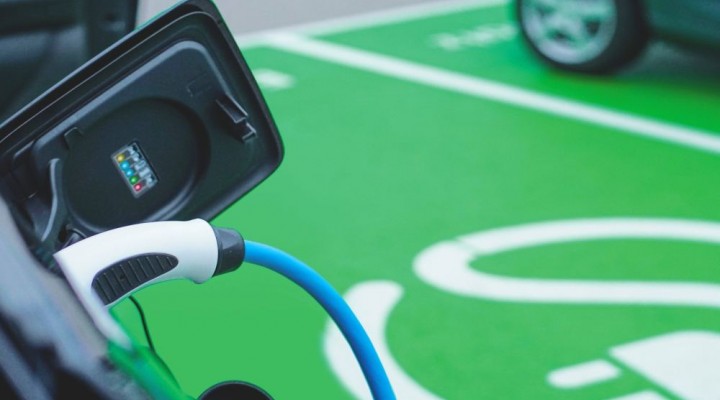 elektryczny samochod 5 z