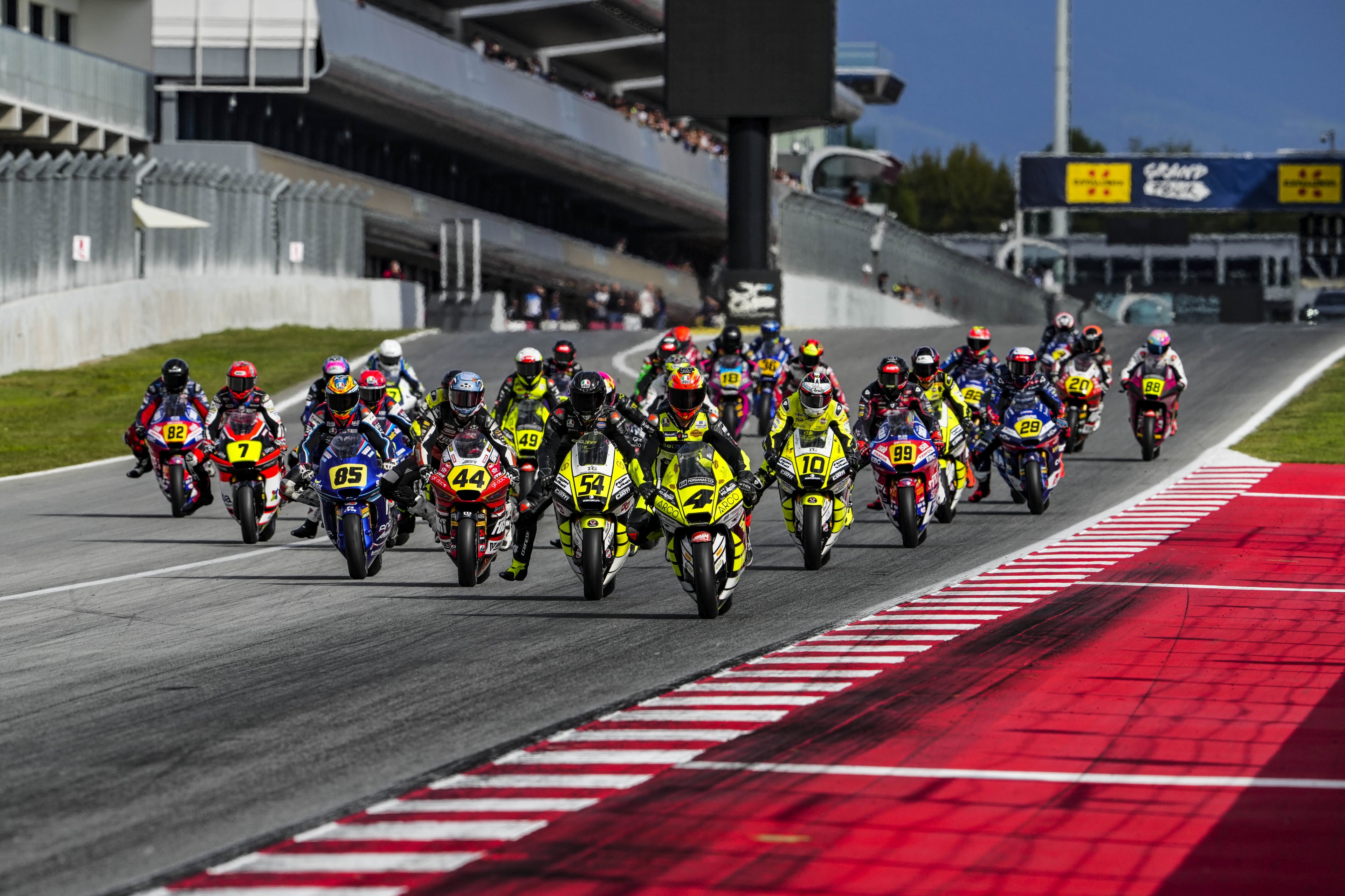 Milan Pawelec w mistrzostwach Europy Moto2 2025 z