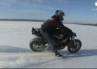 Wheelieholix on ice - jazda po lodzie