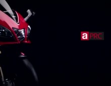 Aprilia RSV4 Factory w wersji APRC - Aprilia Performance Ride Control