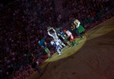 red bull x-fighters2