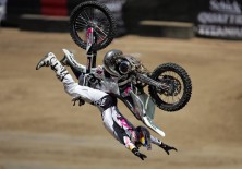 moto-stunt