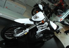 Generic motocykl do offroadu