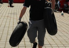 Daniel Kuchnia z oponami