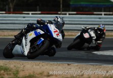 Lipcowe wyscigi na torze