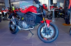 Ducati Monster Plus 2021 To bedzie przeboj sprzedazy