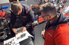 Inspekcja silnika przy zakupie motocykla po 70 000 km Rozbieramy na czesci i co tam mozemy znalezc