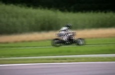 The Harrier na torze