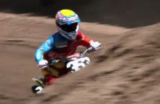 Alvaro Bautista Paul Denning i Troy Lee trenuja motocross