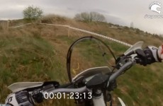 Husqvarna TE 300 - dwusuw w rekach Roberta Socko