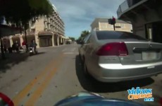 Kobieta traci kontrole nad skuterem