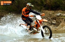 Modele KTM Enduro 2015 w akcji