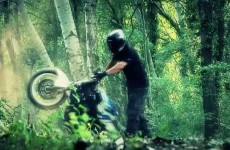 Wybuchowa mieszanka stuntu driftu i FMXu prosto z Francji