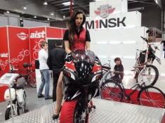 hostessa minsk 4 ogolnopolska wystawa motocykli i skuterow 2012