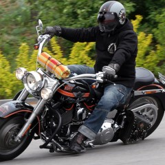Harley Davidson Fat Bob Kazik z