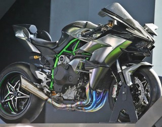 INTERMOT 2022 Kawasaki z