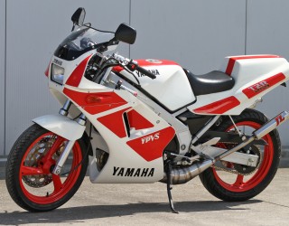Yamaha TZR 250 z