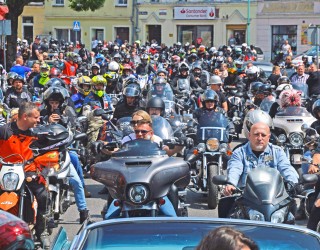 Zlot Klubu Boxer w Lubsku nad zalewem Nowiniec z