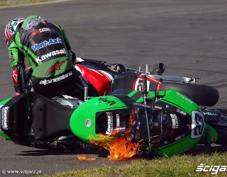 Kawasaki crash Nurburgring Broc Parkes
