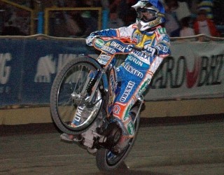 B 15 WJagus na mecie