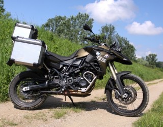 pod walem BMW F800GS z