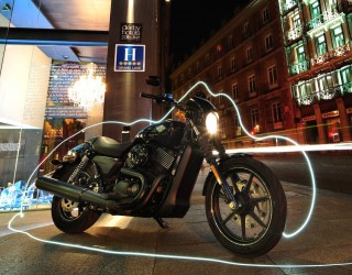 harley street statyka w nocy z