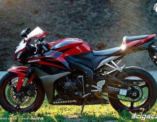 CBR 600RR plener