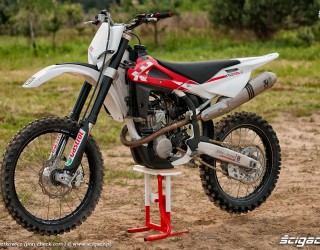 husqvarna tc250 bok