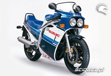 25 lat Suzuki GSX-R w obiektywie