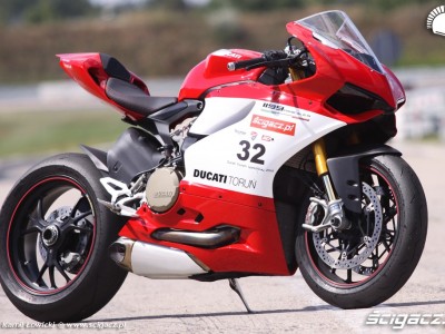 Ducati-1199-Panigale-S 19011 1