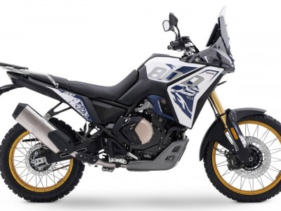 Voge-800-Rally 19742 1