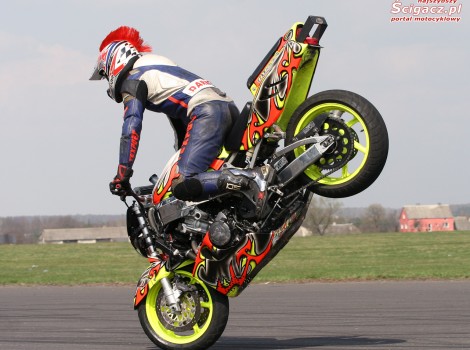 raptowny stop ie 1280 1024