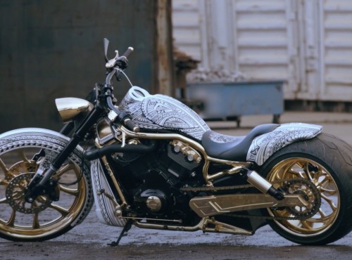 Pozłacane motocykle Harley-Davidson za prawie 1,5 mln zł zniszczone przez policję. Przypadkowe ofiary gangu motocyklowego