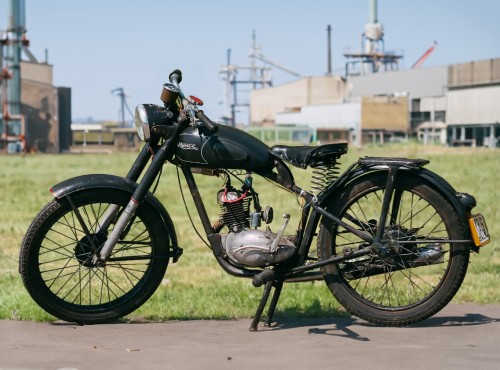 Motocykl Minsk M1A. Niemiecki cud radzieckiej motoryzacji. Opis, dane techniczne