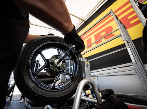 MotoGP na Sachsenring: Nowa opona Pirelli dla klasy Moto2. Zawodnicy Moto3 te dostan co ekstra