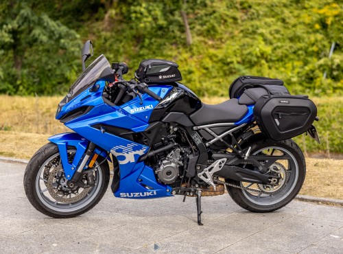 Suzuki GSX-8R test i opinia: Sportowe tradycje Suzuki i praktyczna wygoda na co dzie