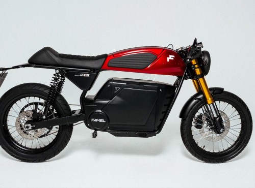 Famel E-XF nie udaje rakiety z przyszoci, tylko chce by najrozsdniejszym elektrykiem dla tych, ktrzy tskni za starym, dobrym cafe racerem