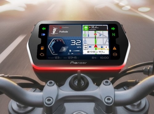 Motocyklowy system infotainment od Pioneer. Producent prezentuje swoje rozwi�zania na CES 2026