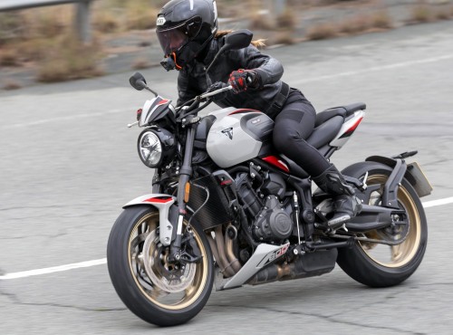 Triumph Trident 800. Dynamiczny roadster dla wymagaj�cych. Test motocykla
