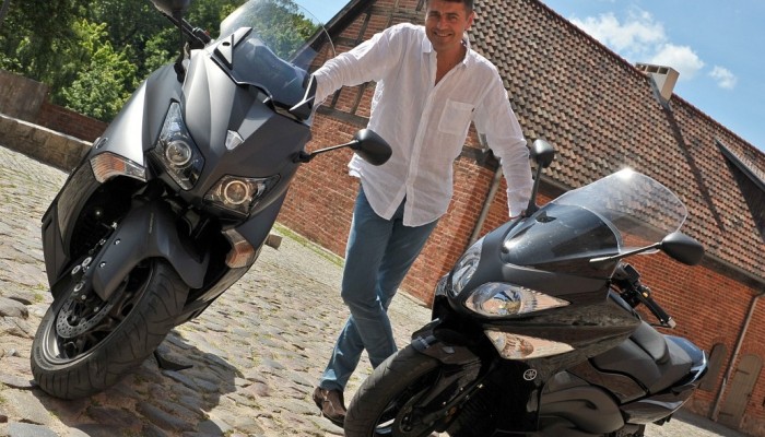 Ho�owczyc wybra� Yamah� TMAX