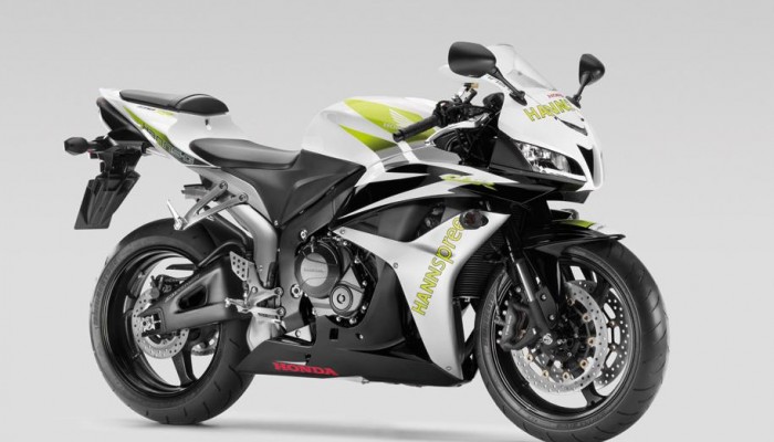 CBR 600RR HANNspree Ten Kate dla ka�dego