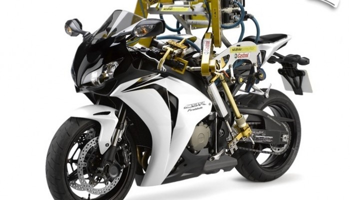 Flossie - robot do testowania motocykli